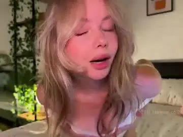 Chaturbate Watch Live Sex Cams of elli_harmon