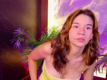 Chaturbate Live Sex Cam of miiaa_cooper