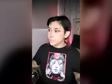 Chaturbate Sex Cam of viiolet_24