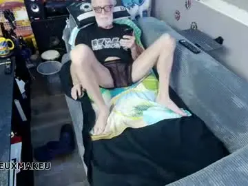 Chaturbate Live Sex of kiveuxmakeu
