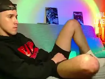 Chaturbate Live Sex Cam of midnighter__