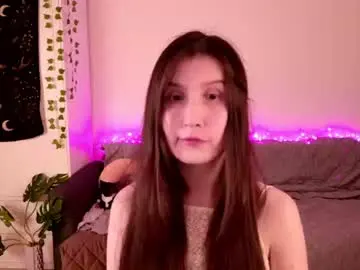 Chaturbate Nude Webcam of moonlycat_