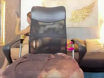 Chaturbate Best live sex cam show of naia_bellemont