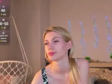 Chaturbate Nude Webcam of cherry_pr1ce