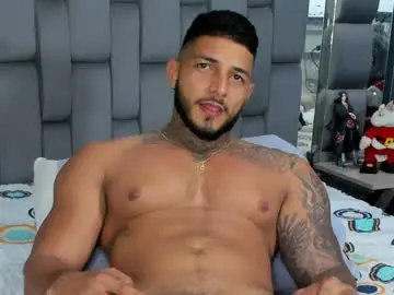 Chaturbate Live Sex Cam of jaketayler10