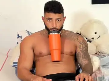Chaturbate Nude Webcam of jaketayler10