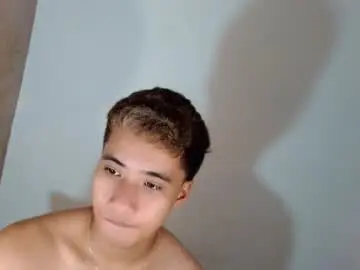 Chaturbate Live Porn of urguy_habibi