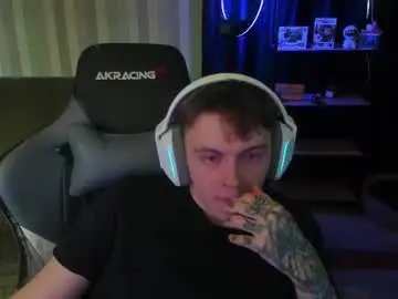 Chaturbate Live Sex of aron_neall