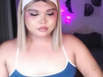 Chaturbate Free Porn Cam of ellise_husson