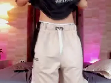Chaturbate Free Porn Cam of isaac_grey_