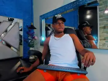 Chaturbate Watch Live Sex Cams of joel_embid