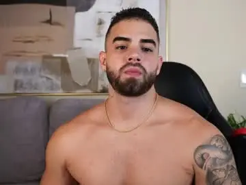 Chaturbate Live Porn of paulphoenix_