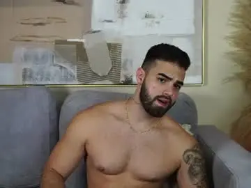 Chaturbate Watch Live Sex Cams of paulphoenix_