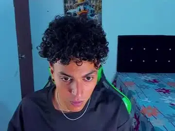 Chaturbate Best live sex cam show of zafirocum