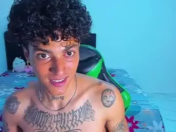 Chaturbate Live Sex Cam of zafirocum
