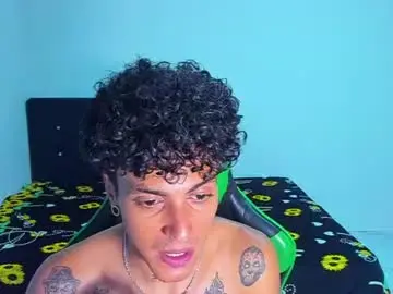 Chaturbate Free Porn Cam of zafirocum