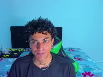 Chaturbate Watch Live Sex Cams of zafirocum