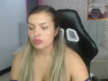 Chaturbate Adult Video Chat of ariarose_ch