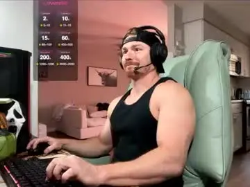 Chaturbate Live Sex Cam of bigmcr1