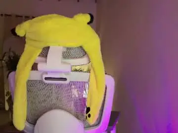 Chaturbate Live Sex of hazelbrownn23