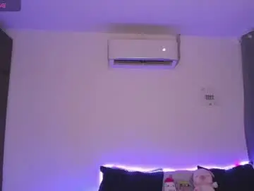 Chaturbate Live Sex Cam of mariiana_hasper