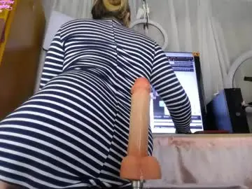 Chaturbate Free Porn Cam of martiniella