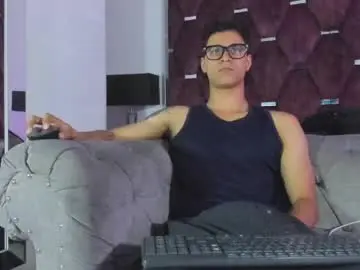 Chaturbate Private Sex Chat of tonybenedetti