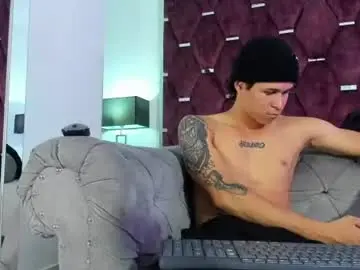 Chaturbate Nude Webcam of tonybenedetti