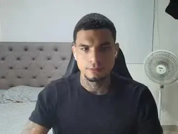 Chaturbate Live Sex Cam of juan_gomez_1