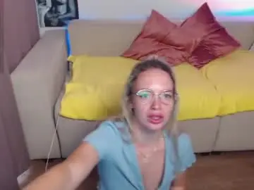 Chaturbate Free Live Porn of mirelle_luna