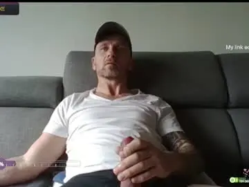 Chaturbate Free Porn Cam of tomhardic