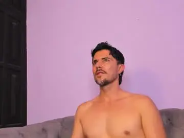 Chaturbate Adult Webcam of adam_millanff