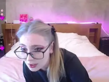 Chaturbate Sex Chat of shysweetrish