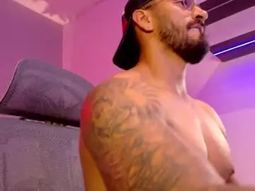 Chaturbate Free Porn Cam of tony_muscle1