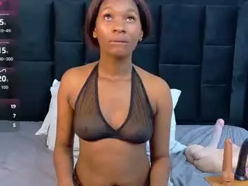 Chaturbate Live Sex of petitelittleebony