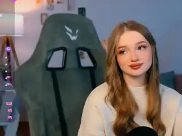 Chaturbate Live Sex Cam of _kinkys