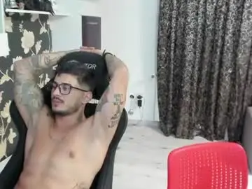 Chaturbate Live Porn of jonnyporn1
