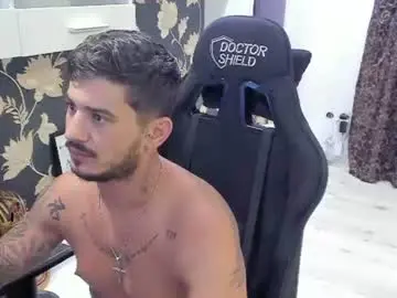 Chaturbate Adult Video Chat of jonnyporn1