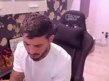 Chaturbate Live Sex Cam of jonnyporn1