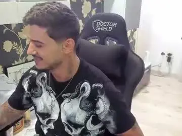 Chaturbate Live Porn of jonnyporn1