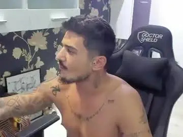Chaturbate Sex Cam of jonnyporn1