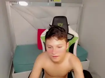 Chaturbate Live Sex Cam of nyc_bby
