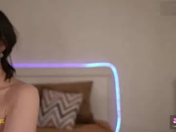 Chaturbate Adult Webcams of sweetkira555