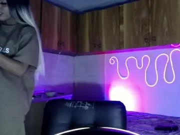Chaturbate Live Porn of violeta_r_01