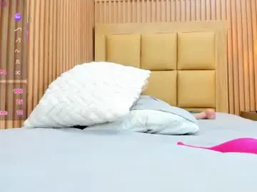 Chaturbate Live Sex Cam of celeste_taylor2