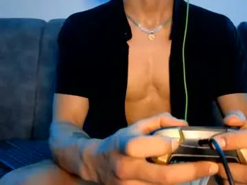 Chaturbate Live Sex Cam of sornero777111