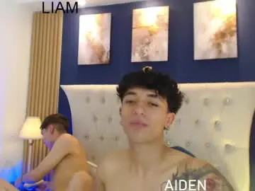 Chaturbate Sex Chat of aiden_rivers_