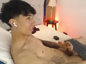 Chaturbate Free Live Porn of aiden_rivers_