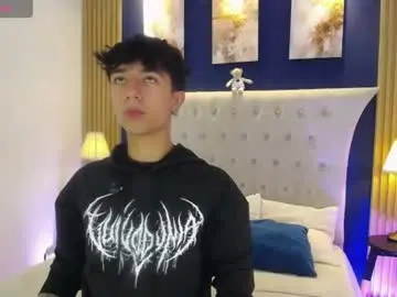Chaturbate Free Live Porn of aiden_rivers_