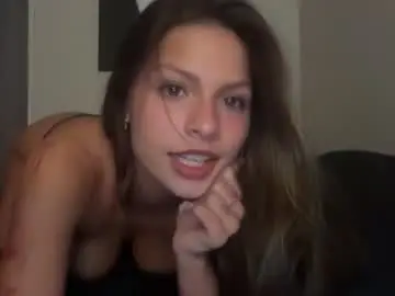 Chaturbate Sex Chat of ari_wren1